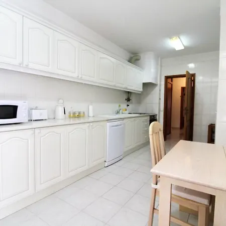 Spacious And Modern In 100 M² Amazing View Apartment *